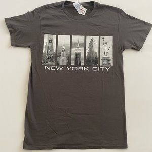 Vintage New York souvenir T-shirt. NWT.